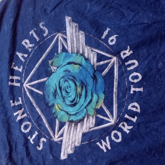 Volcom Tank Top Women's XS Blue Stone Hearts Tour Shirt - Picture 3 of 7